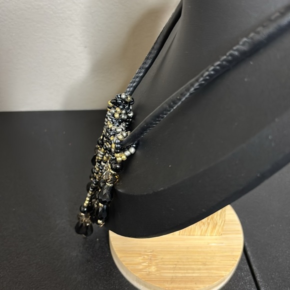 Classic BLACK Faceted Bead & Imitation Pearl Tassel Leather Chain Necklace - Picture 3 of 9